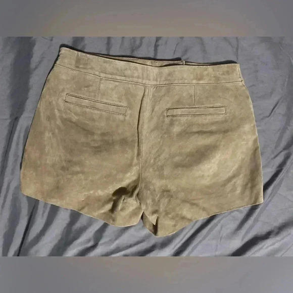 ANTHROPOLOGIE Blank NYC SUEDE LEATHER chino style shorts sz 26 - Picture 5 of 12